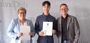 Erfolgreich bei landesweitem Mathematik-Wettbewerb